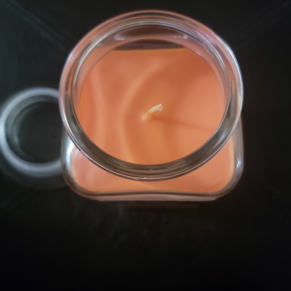 Entice Aromas Limited Edition Apple Peach Medley 16oz Glass Jar Candle - Picture 5 of 7